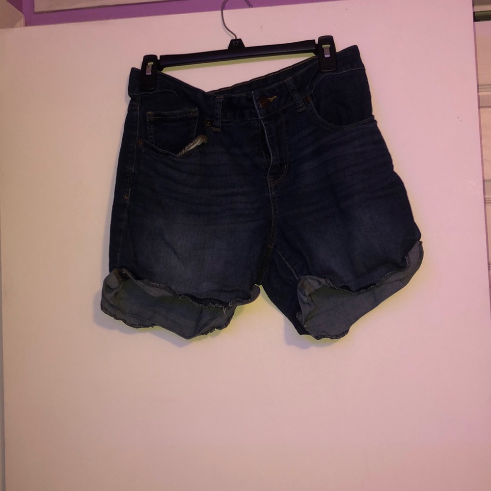 Blue shorts💙!